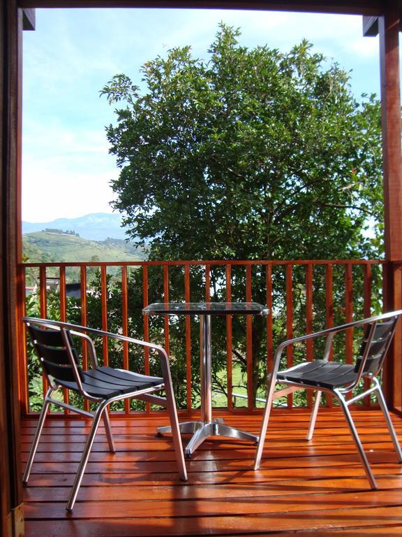 Orosi Lodge Pokoj fotografie